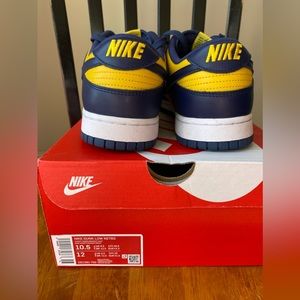 Nike Dunk Low Michigan Size 10.5